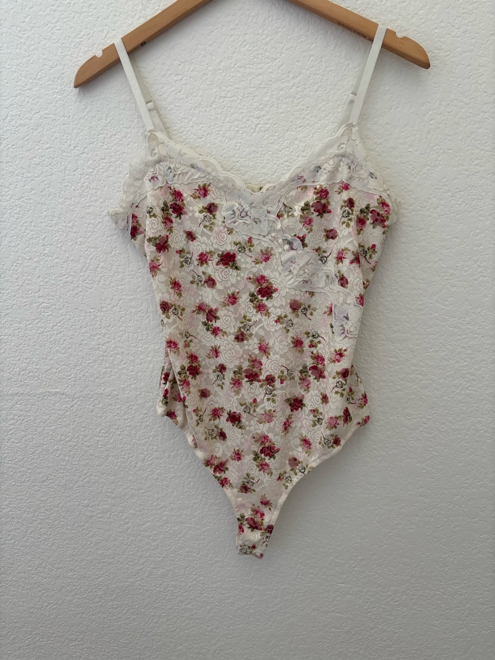 Vintage Guess floral lace bodysuit size Medium